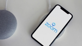 Выручка Zoom выросла на